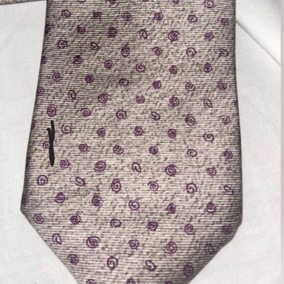Bvlgari Men's Silk Tie - Picture 2 of 5